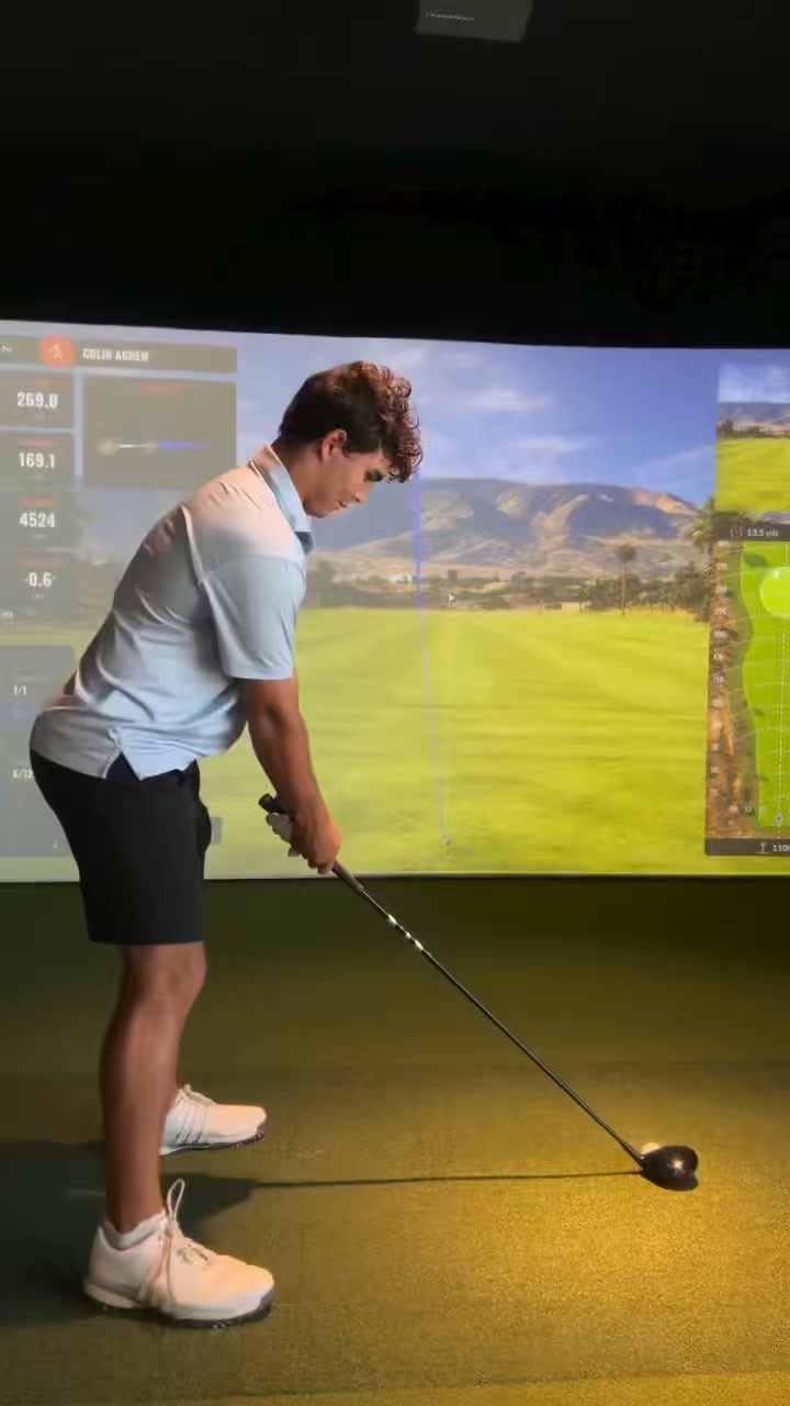 How can you make the most of just 30 minutes of indoor golf practice? ⏱️⛳️

You don’t need hours; you need a plan.

Warm up, focus on one area of your game, use TrackMan feedback to make adjustments, then finish by putting yourself under a little pressure.

30 minutes. One goal. Practice with purpose.

