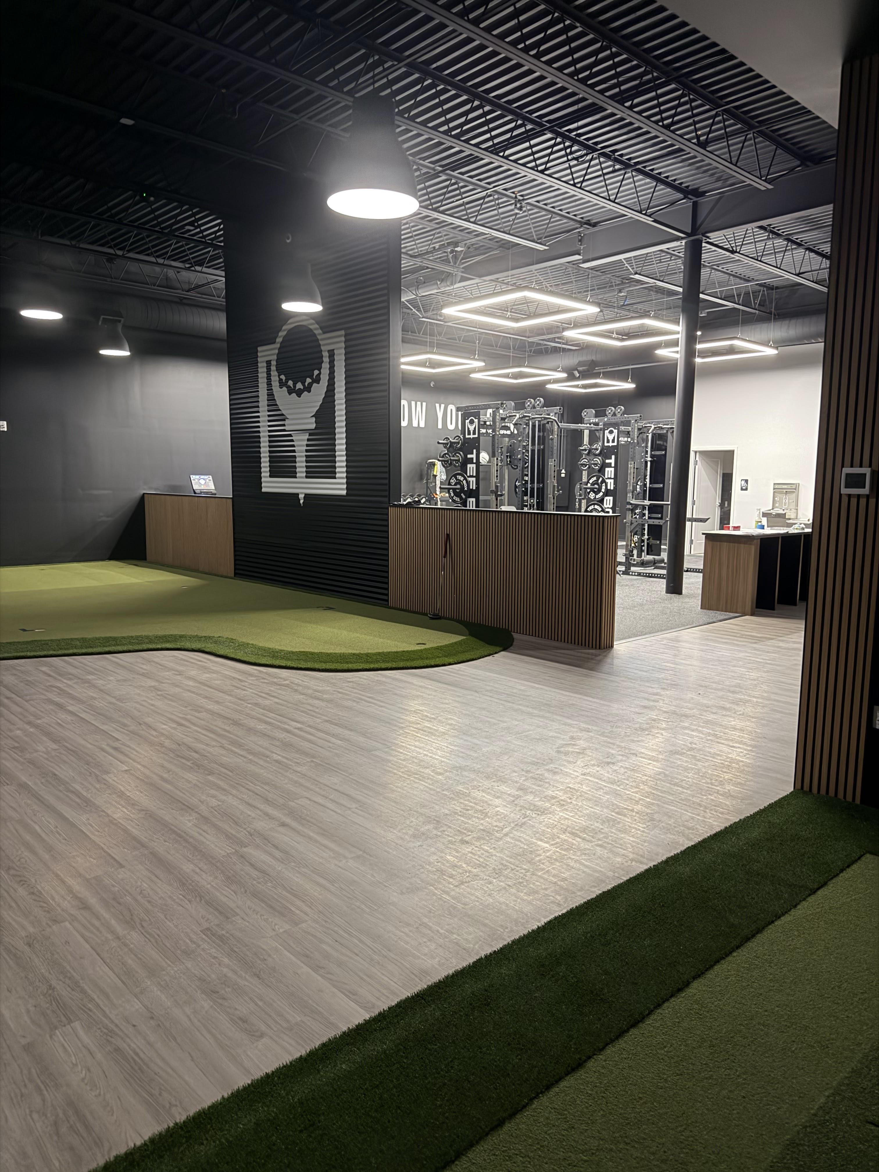 Tee Box West Omaha putting green.